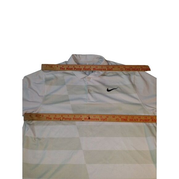 Nike Standard Fit Polo Men Sz M Dri Fit White Gray Colorblock Logo Athleisure - Picture 5 of 7